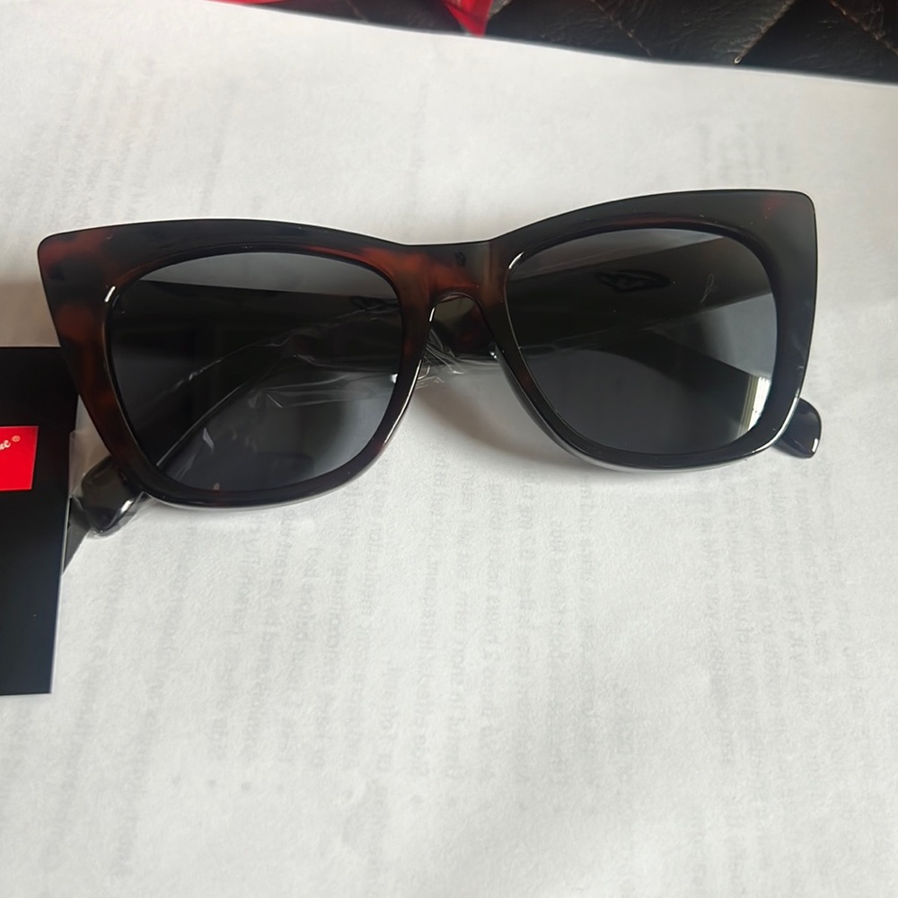 Pro Acme Sunglasses for Women Retro Designer Style